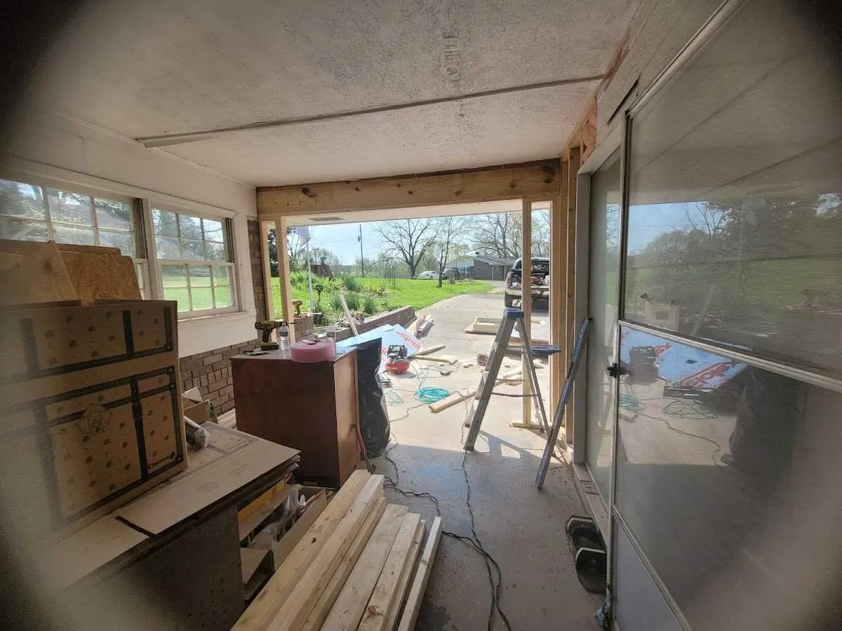 Air movers and dehumidifier for Water Mitigation Services in Polk